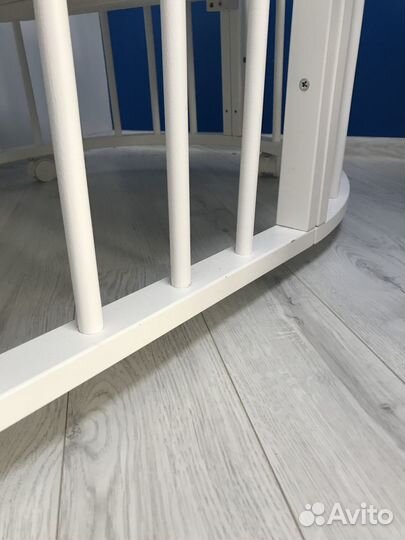 Круглая кровать трансформер