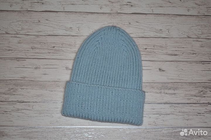 Женская шапка новая
