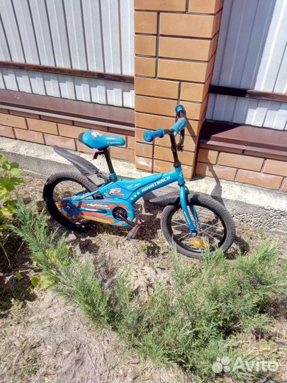 Детский велосипед Novatrack 16