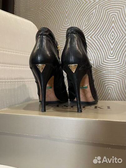 Ботильоны черные 40 размер