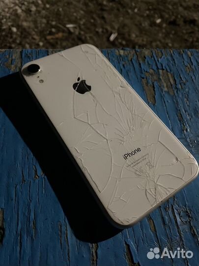 iPhone xr 64gb