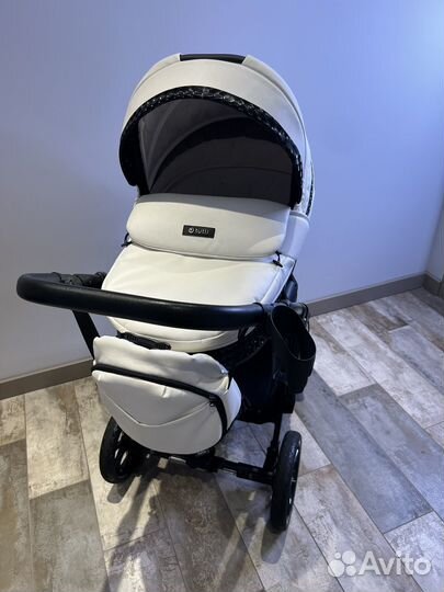 Коляска 2 в 1 Tutis New Mimi Style