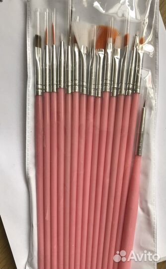 Кисточки для маникюра