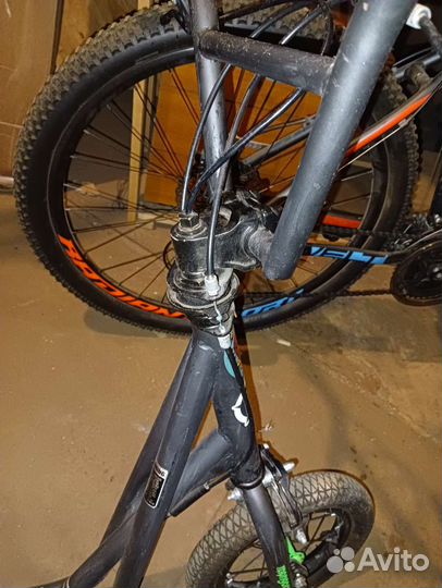 Самокат Mongoose