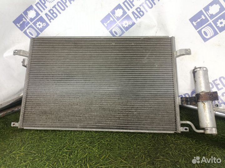 Радиатор кондиционера Chevrolet Lacetti хэтчбек