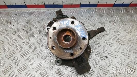 Ступица передняя левая renault scenic 3 (DNT01K901