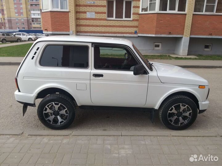 LADA 4x4 (Нива) 1.7 МТ, 2019, 28 000 км