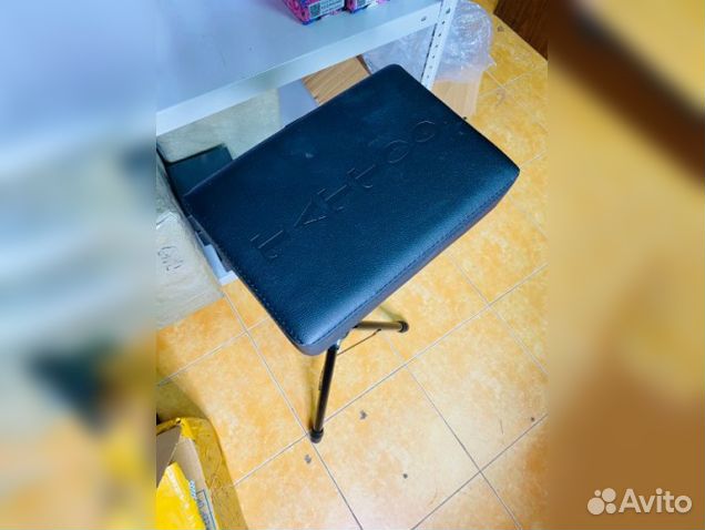 Подлокотник, подставка под руку, тату холдер