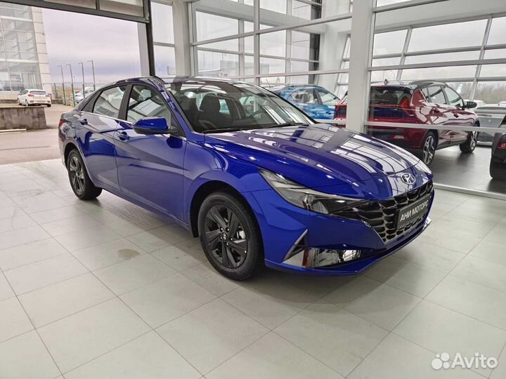 Hyundai Elantra 2.0 AT, 2024, 5 км