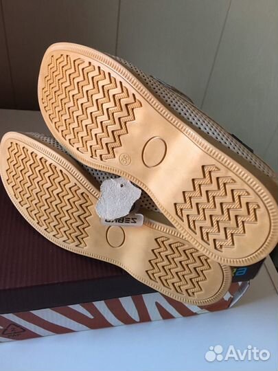 Мокасины новые натуральная кожа р 36