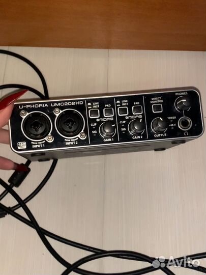 Аудиокарта behringer