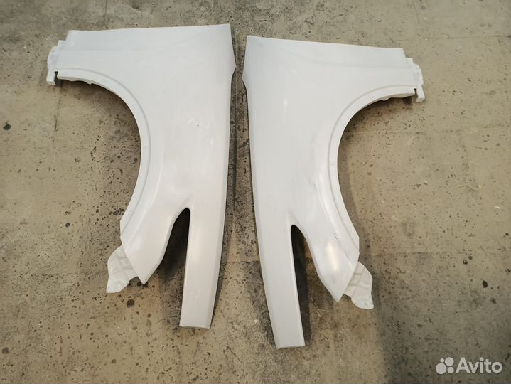 Крылья пластиковые Infiniti FX / QX