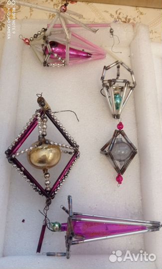 Елочные игрушки монтажные, стеклярус