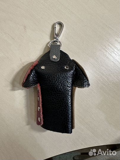 Брелок для ключей из натуральной кожи