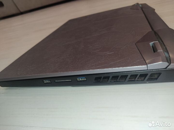 Ноутбук 240Гц MSI GE66 Valhalla 10SE-655RU