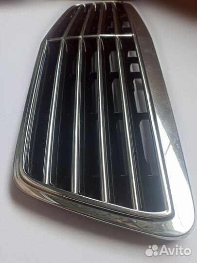 Решетка радиатора Mercedes Benz CLK W208. Оригинал