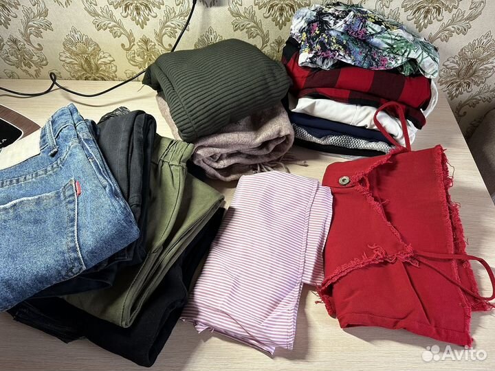 Отдам вещи женские 42-46