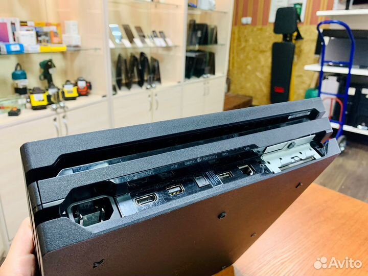 Игровая консоль Sony PlayStation 4 Pro 1000 Gb