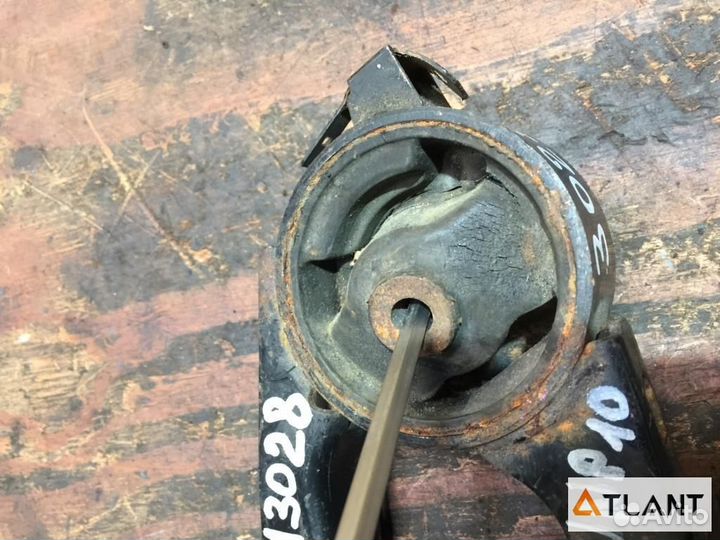 Подушка двигателя задний toyota porte