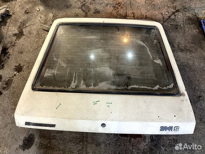 Дверь багажника Москвич 2141