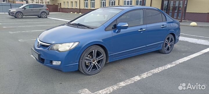 Honda Civic 1.8 AT, 2008, 189 000 км