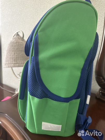 Школьный рюкзак новый