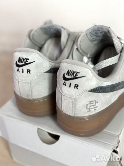 Кроссовки Nike 39