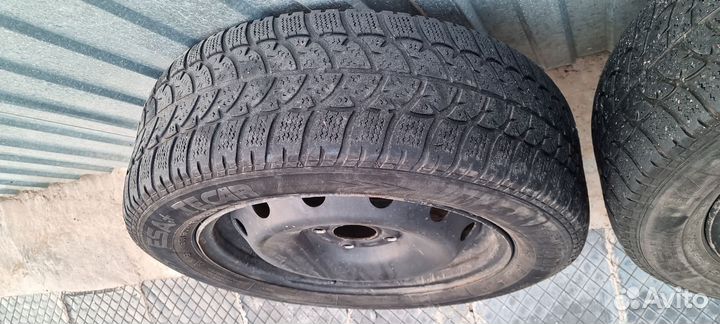 Esa-Tecar Comfort 3 195/60 R15 88