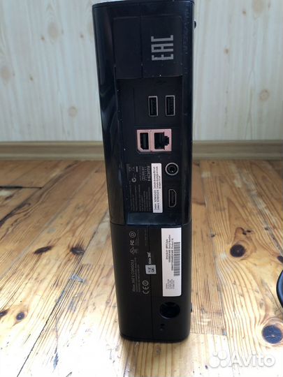 Xbox 360 E 500 gb