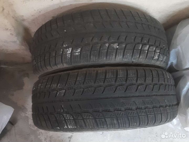 Sunny SN3830 215/60 R17 96H