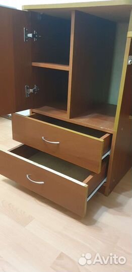 Компьютерный стол