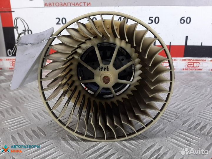 Моторчик печки BMW X5 E53 2003 64118385558