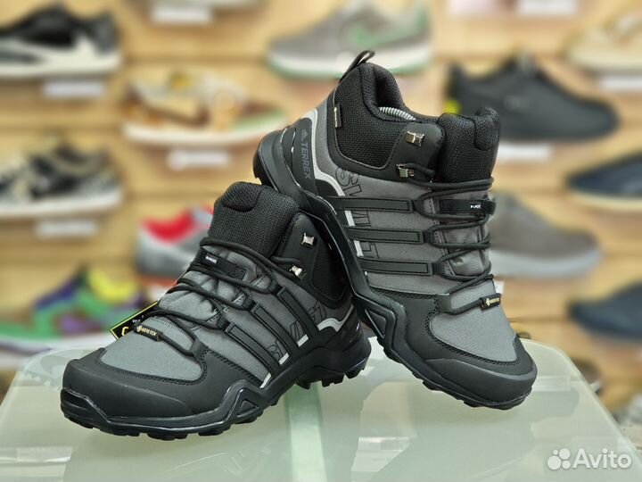 Кроссовки Adidas Terrex