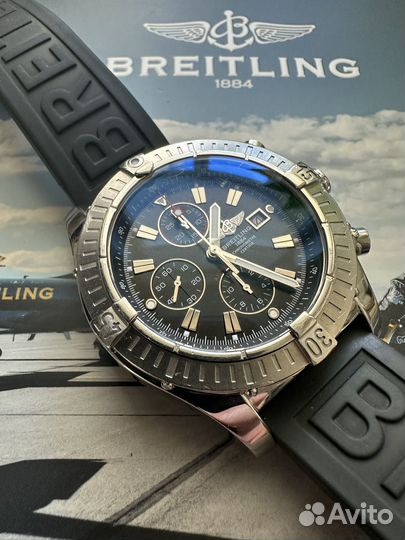 Часы Breitling Super Avenger A13370