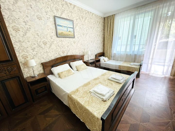 Комната 24 м², 1/3 эт.