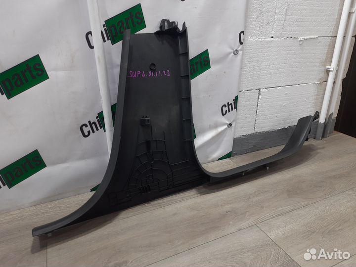 Левая обивка порога для Skoda Superb II