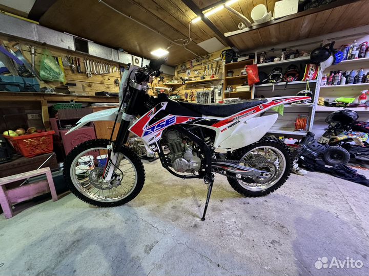 Мотоцикл BSE Z5 250e