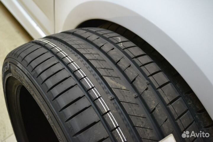 Kumho Ecsta Sport S PS72 255/45 R19 104Y