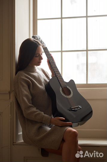 Гитара новая