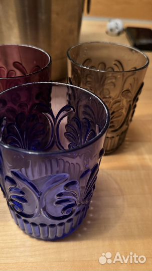 Стаканы пластмассовые