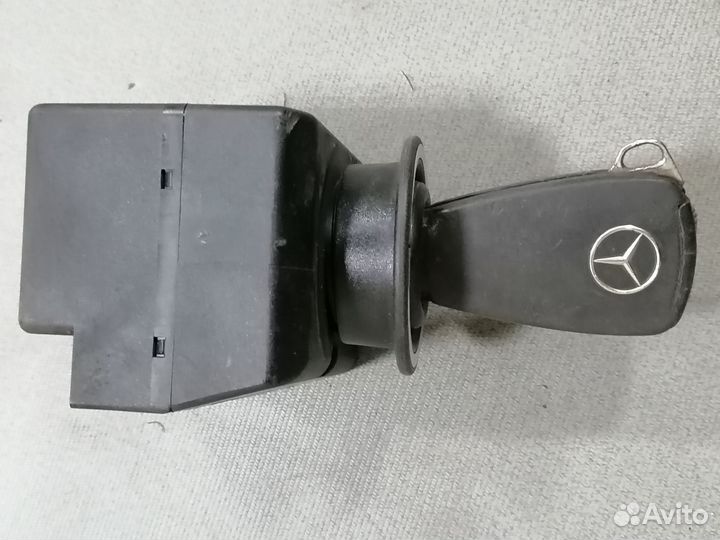 Замок зажигания Mercedes-Benz S-Class W220 1998-05