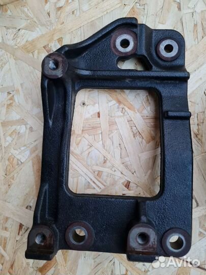 Компрессор кондиционера Lexus rx 88370-48021