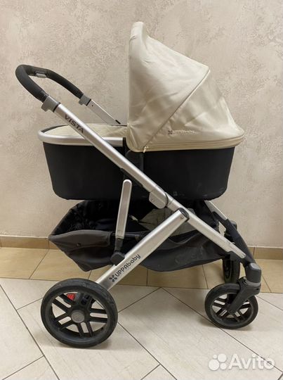 Коляска для двойни и погодок Uppa Baby Vista
