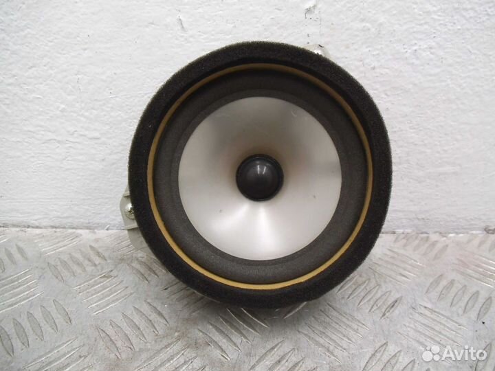 Динамик Subaru Tribeca WX 86301XA04A