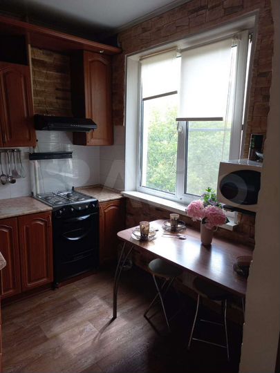 2-к. квартира, 47 м², 4/5 эт.