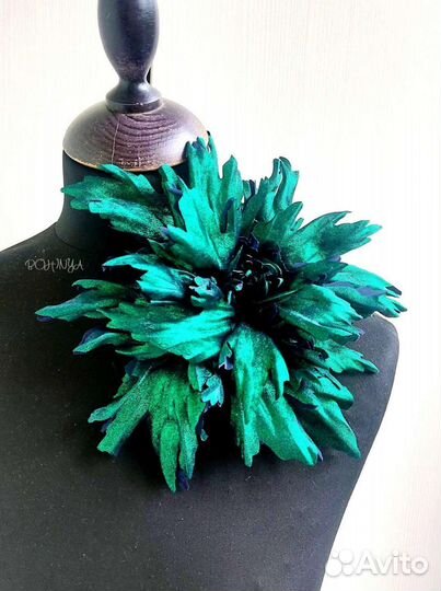 Брошь цветок большой