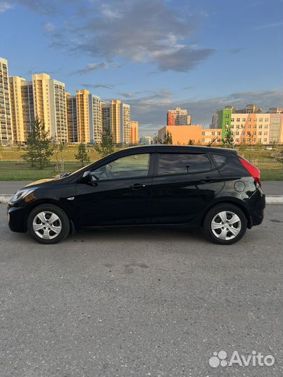 Hyundai Solaris 1.6 AT, 2012, 222 000 км