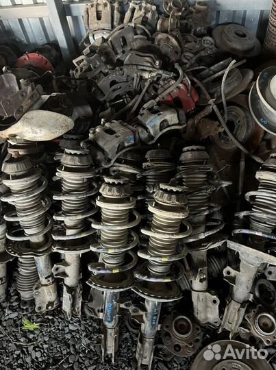 Суппорта передние Солярис киа рио 11-16г