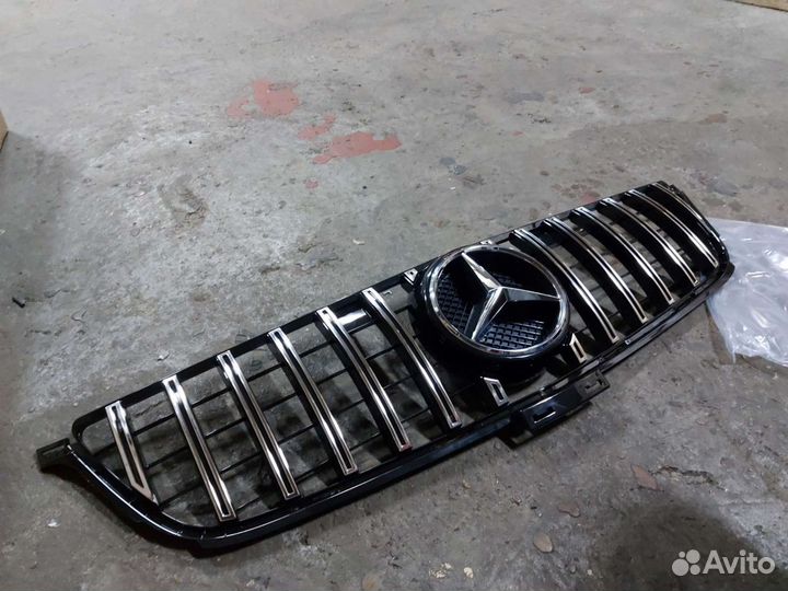 Решетка радиатора Mercedes ML166 мл 166 гт Хром