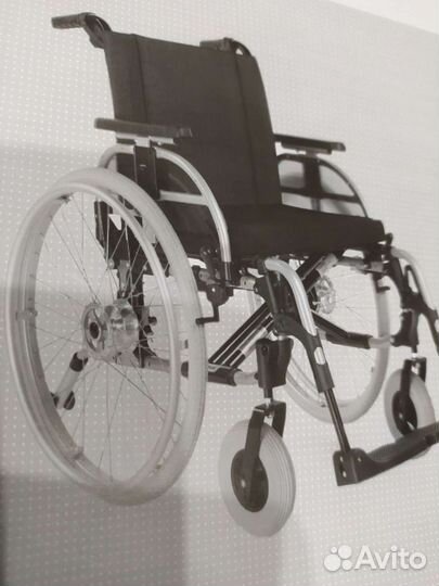 Ottobock. Кресло - коляска для инвалидов с ручным